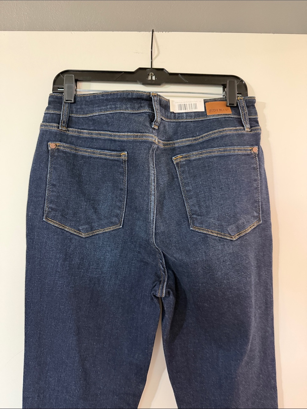 Judy Blue Deep Indigo Skinny Jeans - Picture 6 of 8
